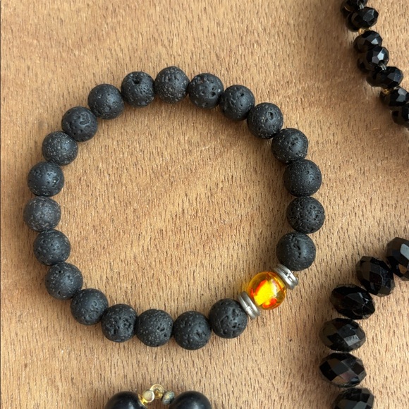 Set of Black Beaded Bracelets - Picture 2 of 7